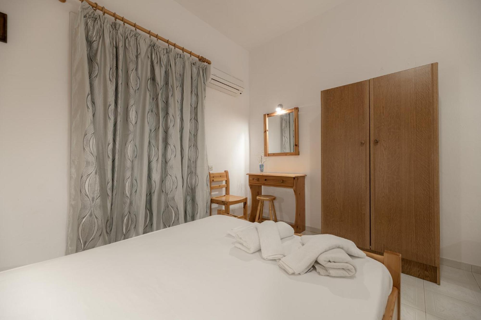 Anthi Studios & Apartments Alykés Eksteriør bilde